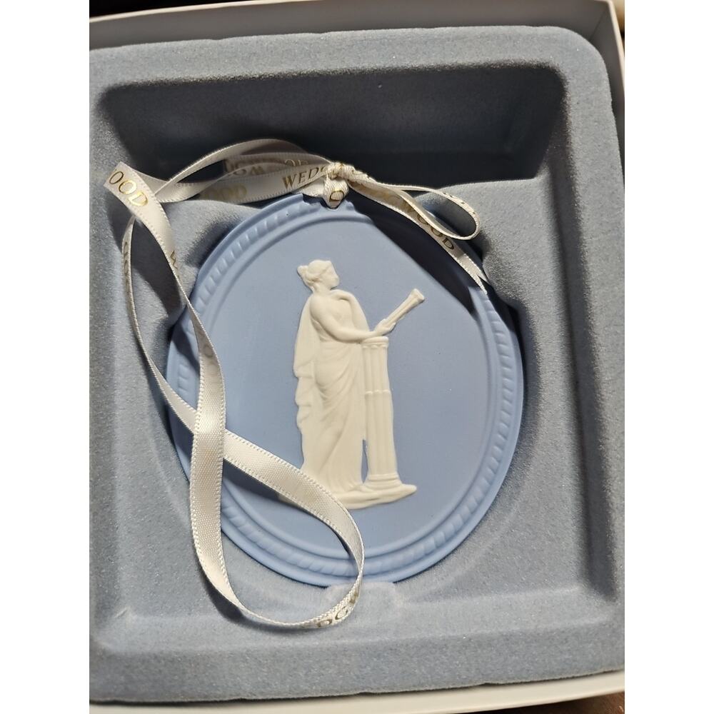 Wedgwood Blue Jasperware 2013 Annual Muse Ornament In Original Box